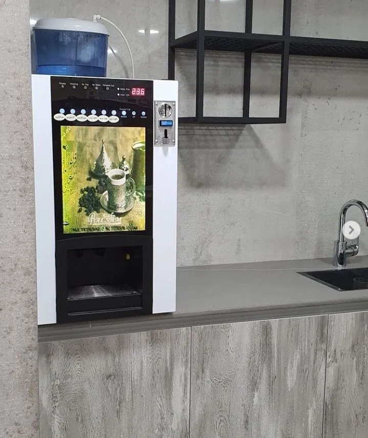 Distribuïdor automàtic de cafè turc amb acceptador de monedes